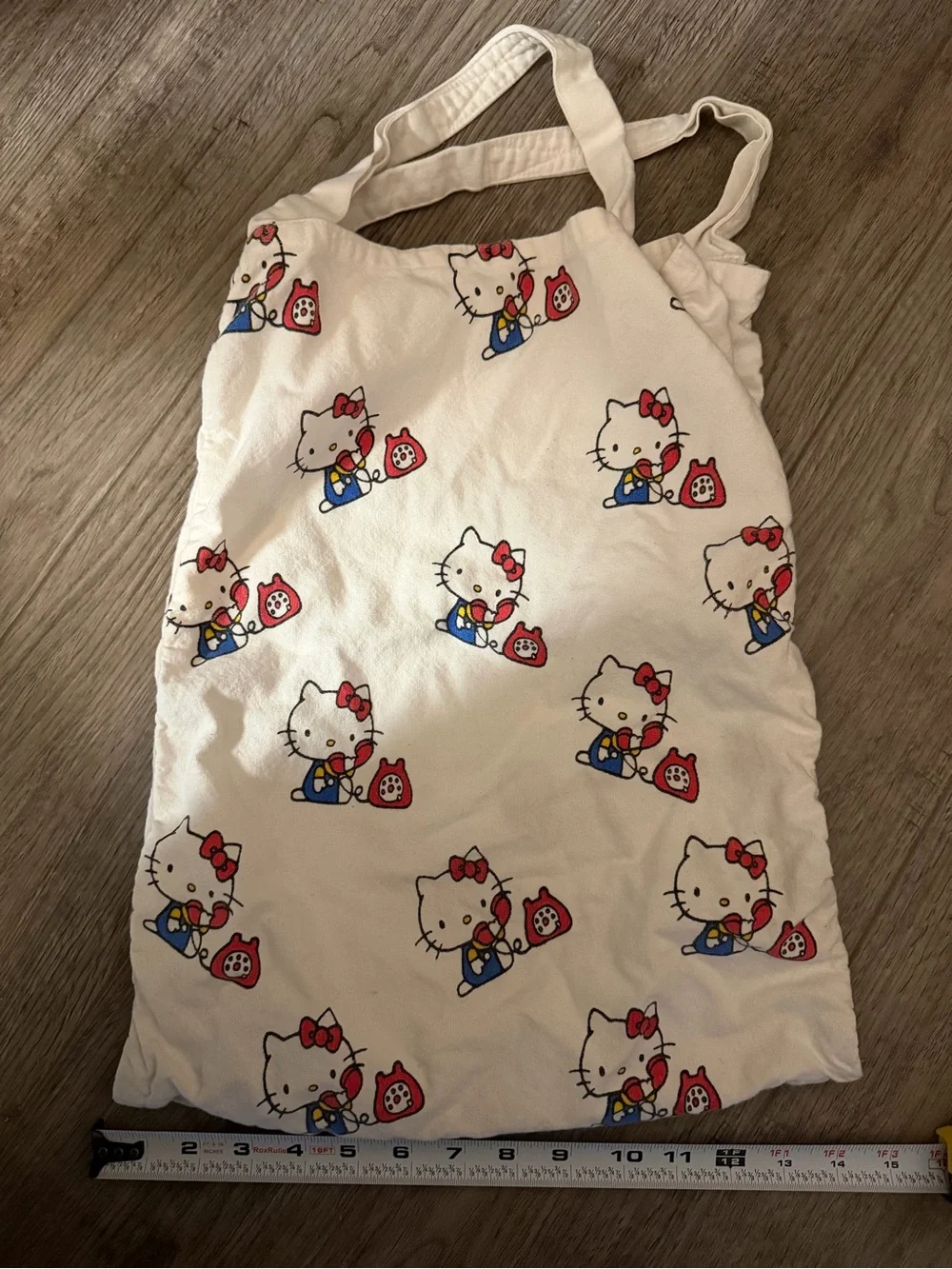 Hello kitty tote - Picture 2 of 7